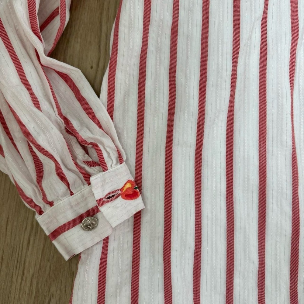 Vintage button down blouse with cherries - Picture 3 of 5